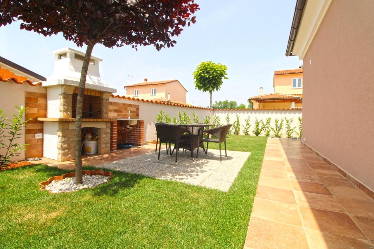 Villa Olgica 2269 プーラ エクステリア 写真